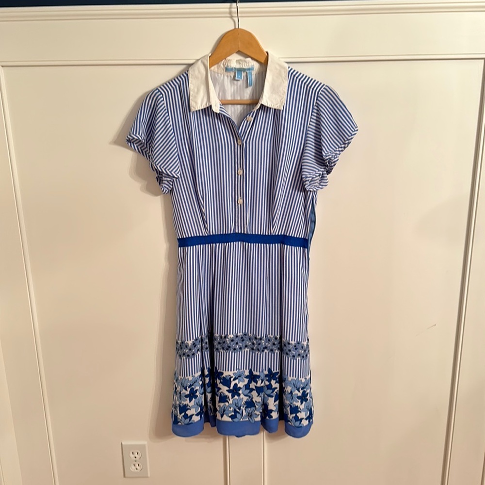 Draper James Dress size 4 blue pattern
